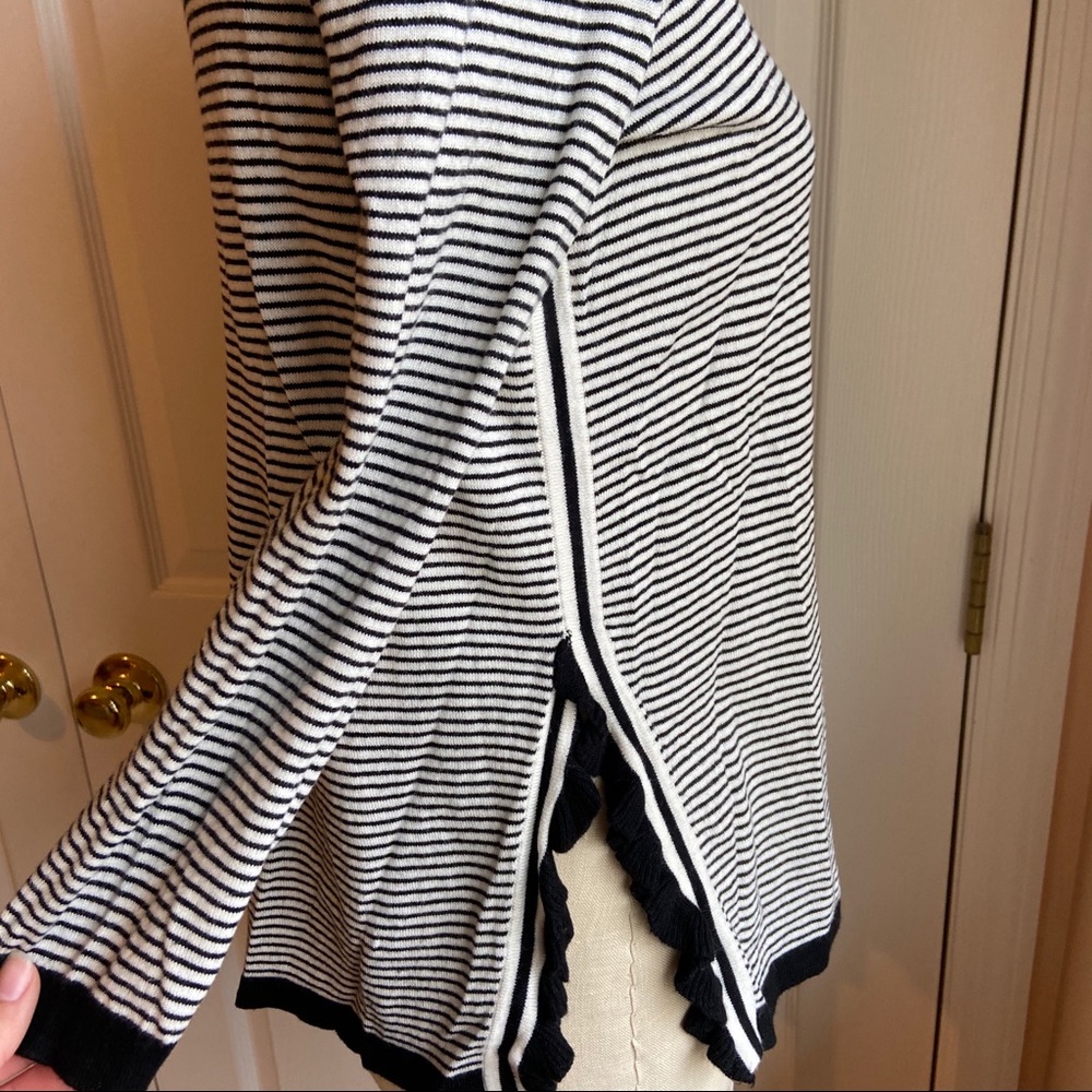 Adorable Ralph Lauren Sweater